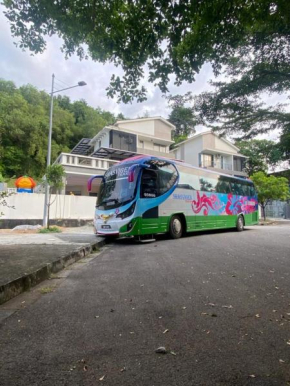 15PAX 3 BR, Kids Swimming Pool, Pool table, BBQ near Spice ARENA, Airport Penang